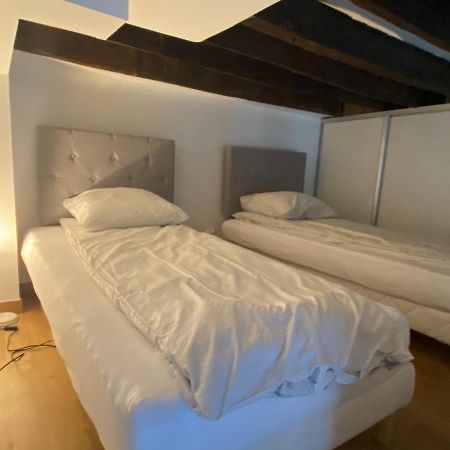 Studio Duplex Avec Spa Et Cour Privee Bonnelles Ngoại thất bức ảnh